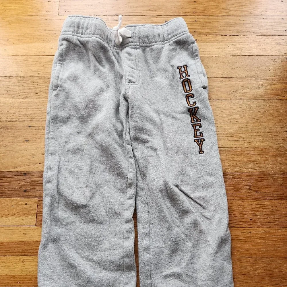 used boys Gymboree sweatpants gray Size 4